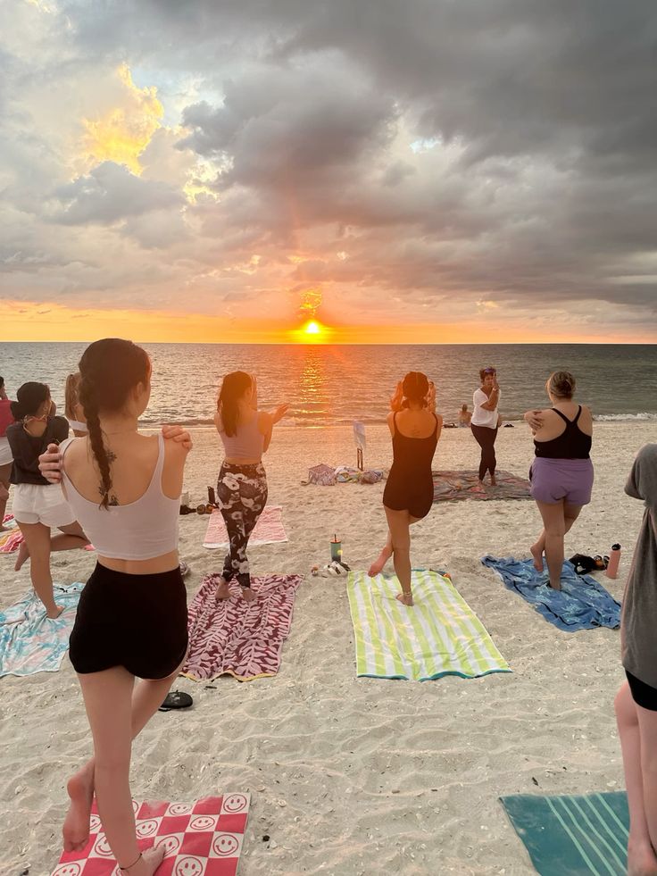 Beach Yoga (Sat 21 Feb)
