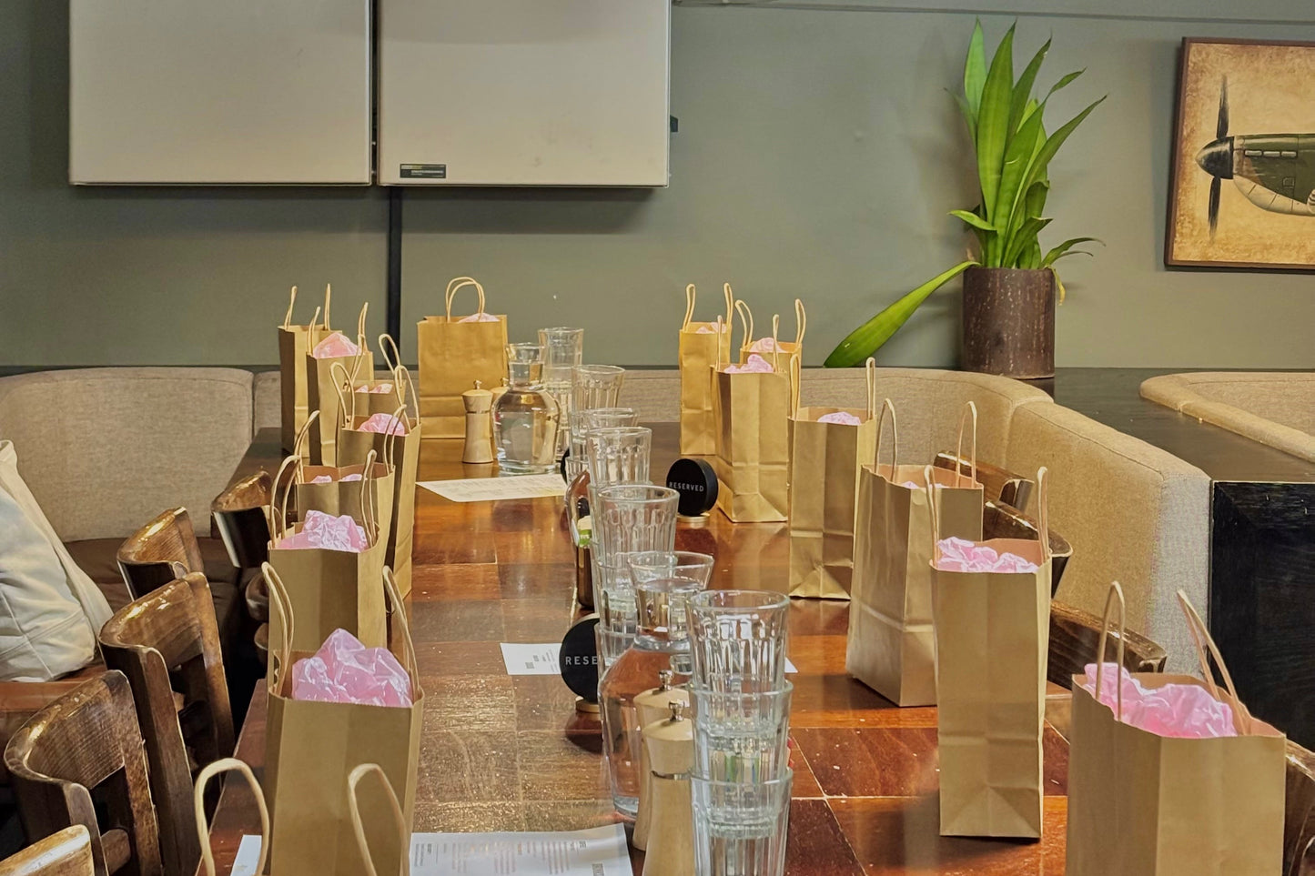 Coffee Date (Mon 19 Jan)